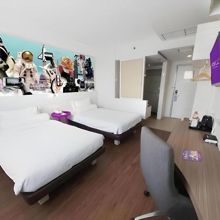 Royal Bay Hotel Makassar Ngoại thất bức ảnh